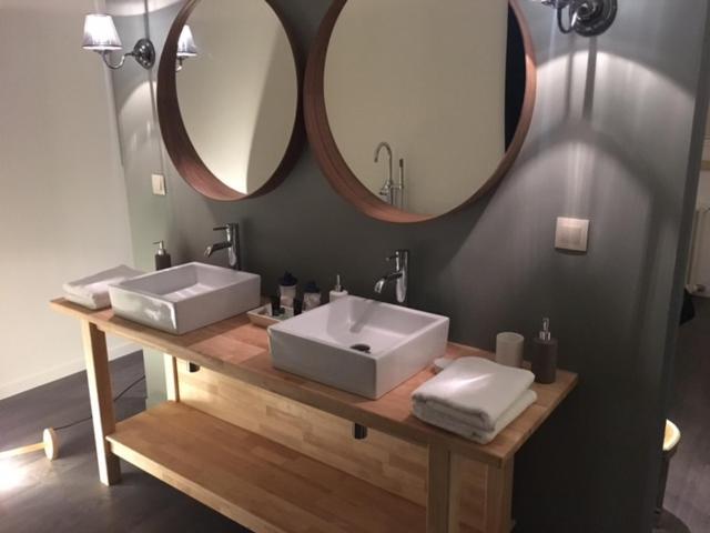 Neuvy-au-Houlme Le Manoir Du Ribardon B&B 외부 사진