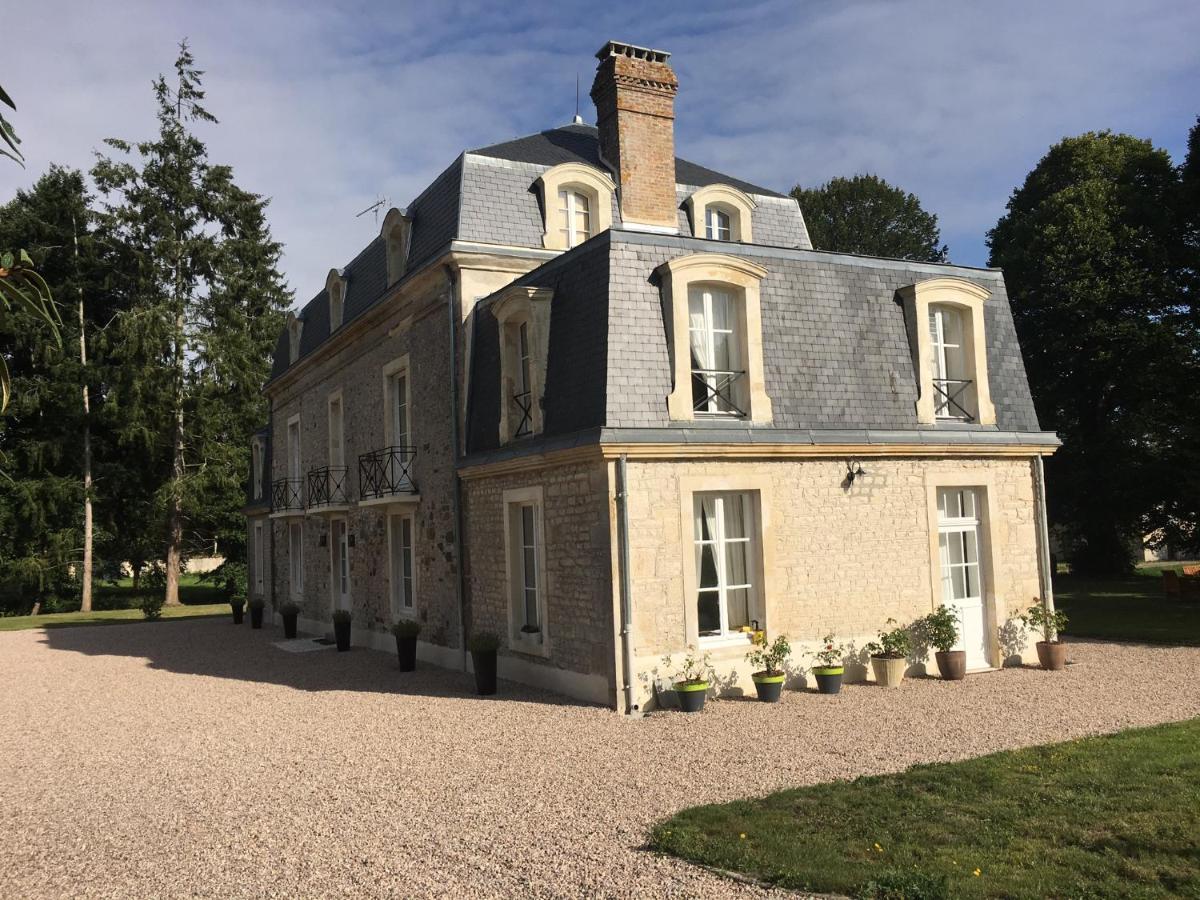 Neuvy-au-Houlme Le Manoir Du Ribardon B&B 외부 사진