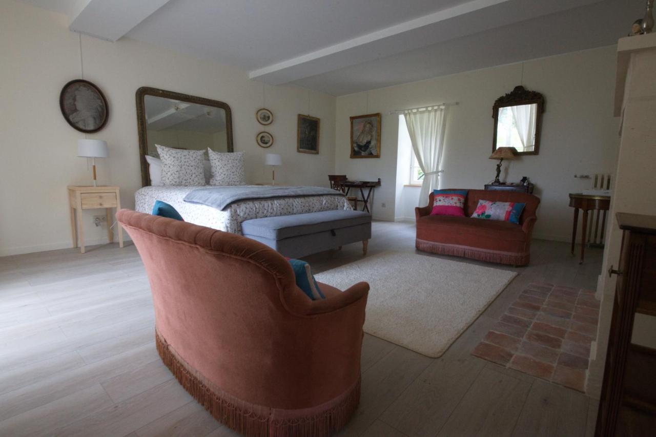 Neuvy-au-Houlme Le Manoir Du Ribardon B&B 외부 사진