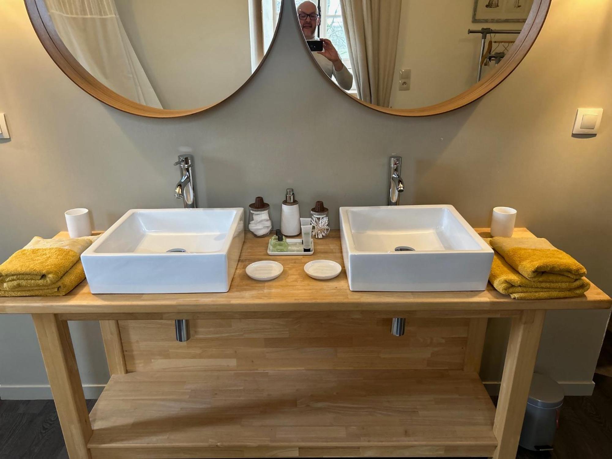 Neuvy-au-Houlme Le Manoir Du Ribardon B&B 외부 사진