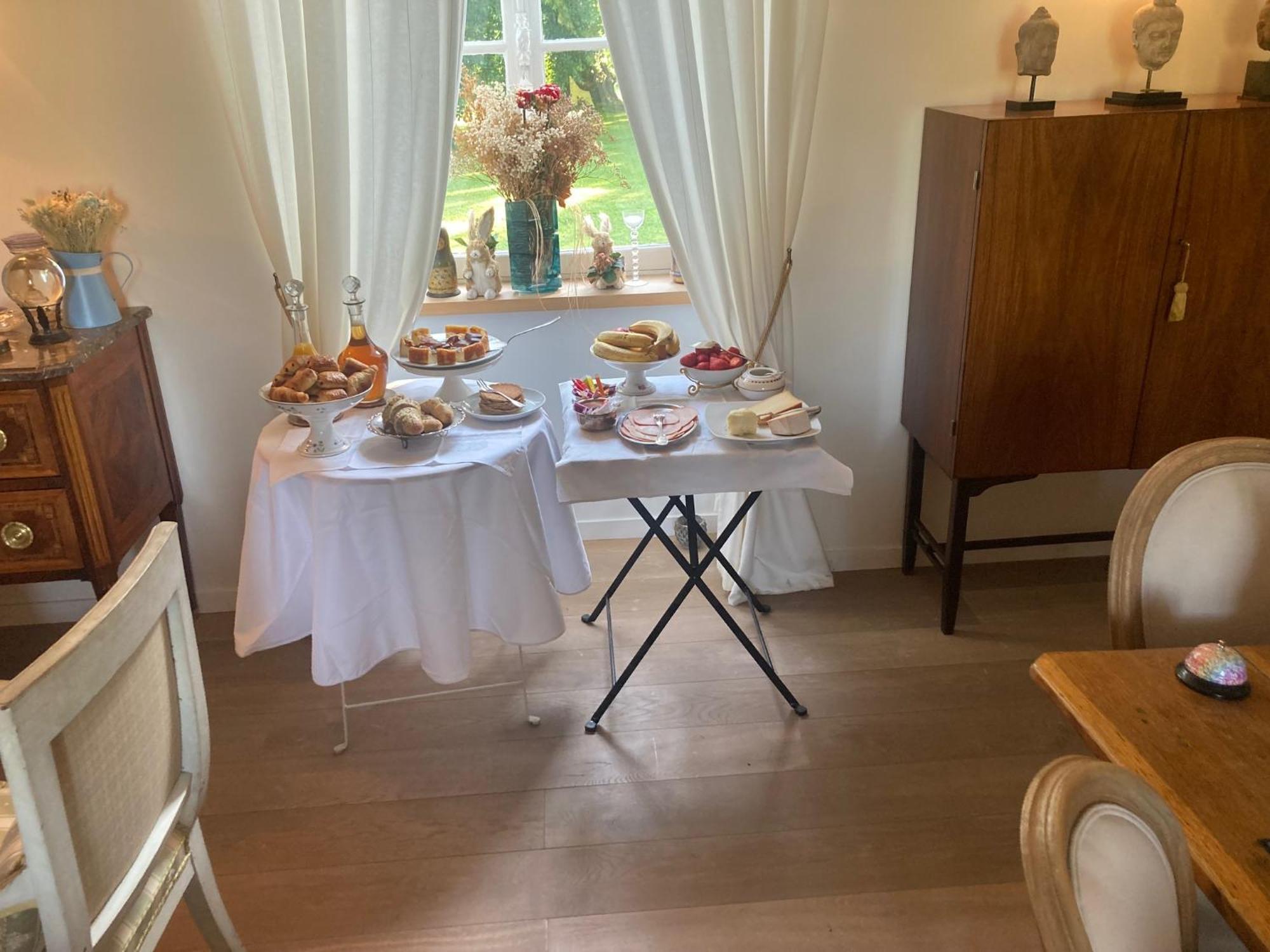 Neuvy-au-Houlme Le Manoir Du Ribardon B&B 외부 사진
